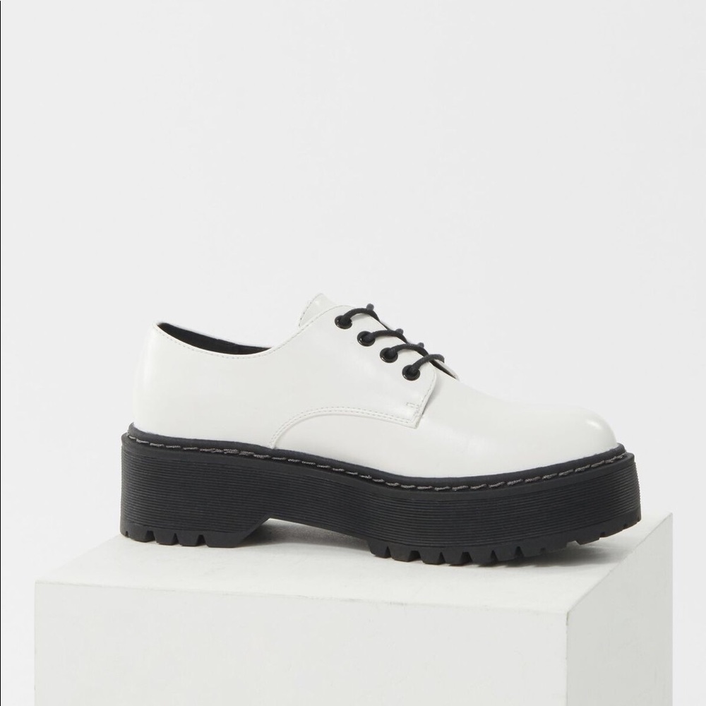Steve Madden Dewwars Oxford Platform Shoe US 7